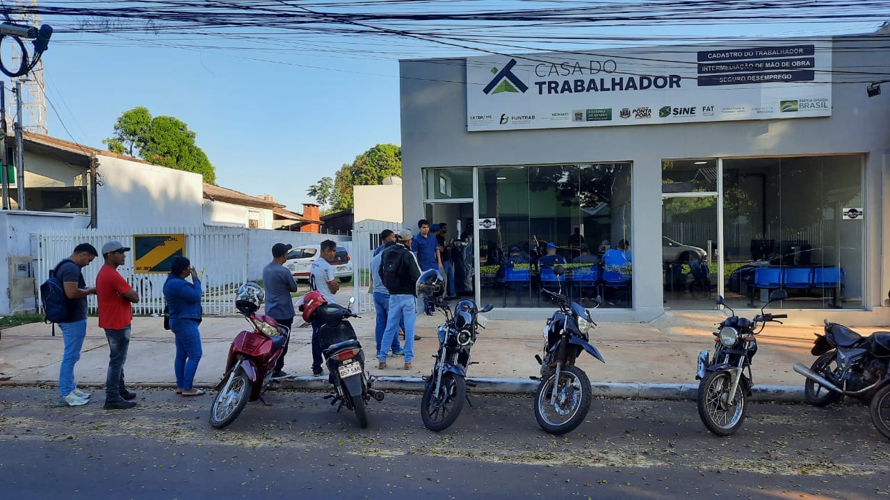 Apos feriado do Dia do Trabalhador, semana começa com 30 vagas de empregos em Ponta Porã