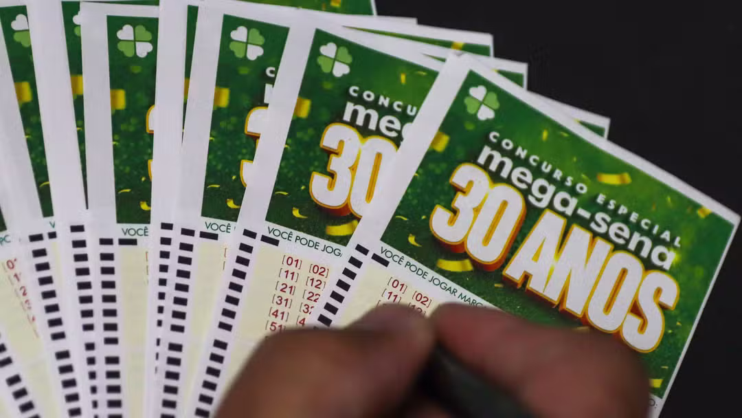 Mega-Sena 30 anos: entenda as regras do sorteio deste domingo, com prêmio de 300 milhões