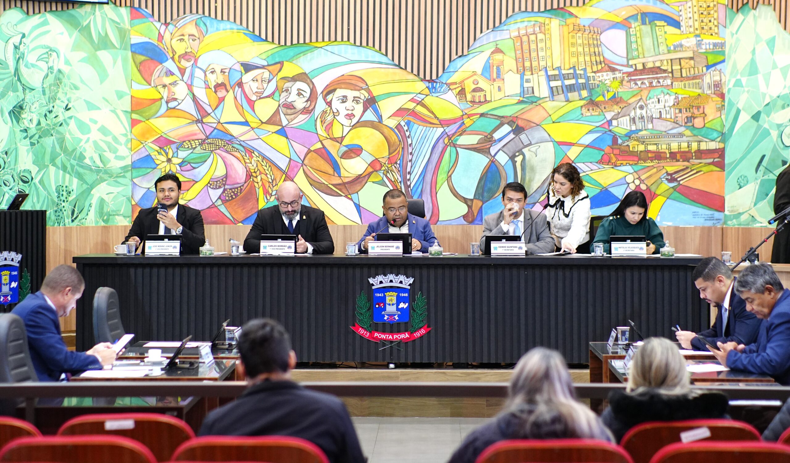 Câmara Municipal aprovou LDO que prevê  orçamento de R$ 822 milhões para ano que vem