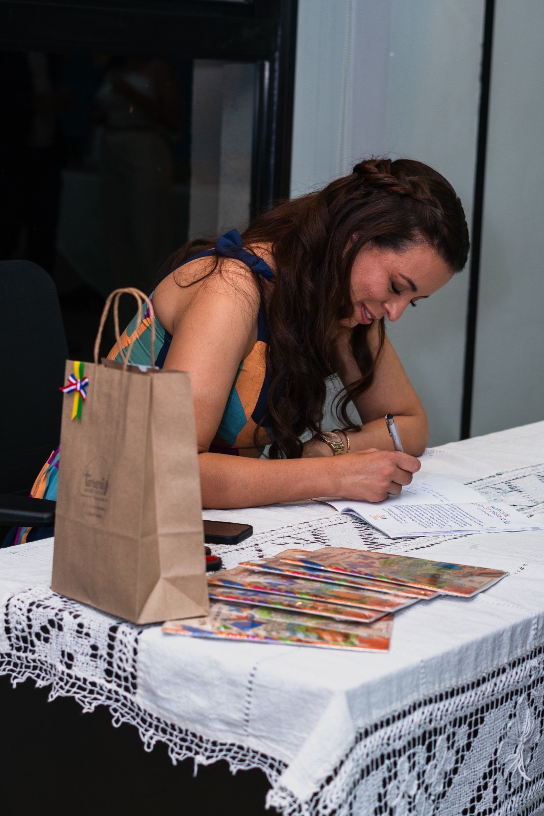 Livro para colorir valoriza a história, a cultura e o turismo de Mato Grosso do Sul